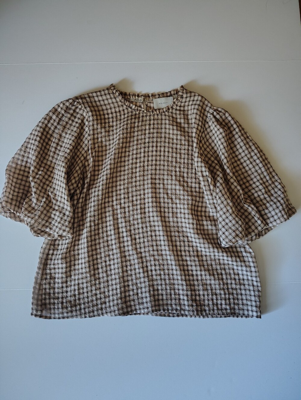 Neo Noir Checked Puff-Sleeve Blouse in Beige and Brown